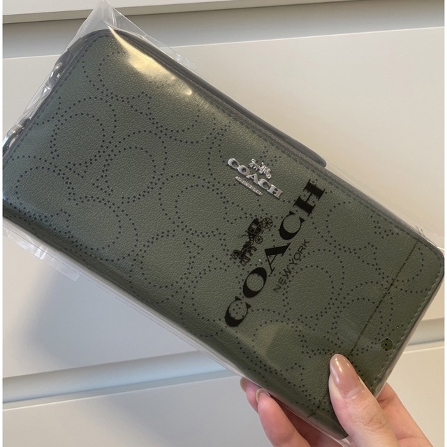 COACH(コーチ)の新品　COACH長財布　コーチ　長財布レディース メンズ シグネチャー グリーン レディースのファッション小物(財布)の商品写真