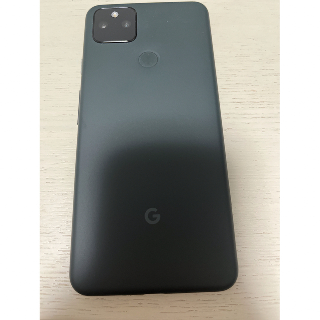 Google Pixel(グーグルピクセル)のPixel 5a 128GB 【美品＆オマケつき】 スマホ/家電/カメラのスマートフォン/携帯電話(スマートフォン本体)の商品写真