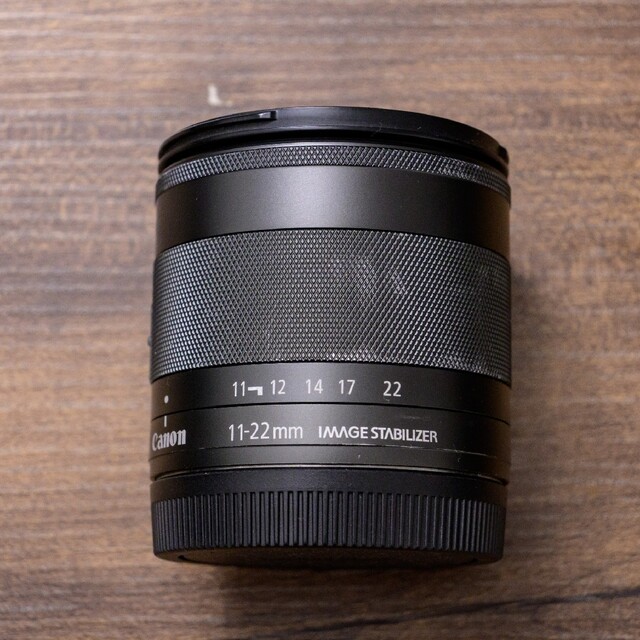 Canon(キヤノン)のCanon EF-M 11-22mm f/4-5.6 STM スマホ/家電/カメラのカメラ(レンズ(ズーム))の商品写真
