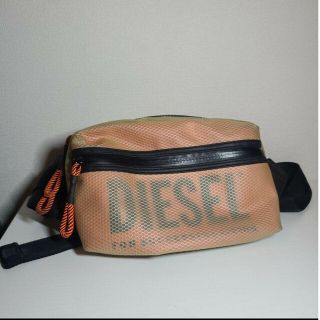 DIESEL ボディバッグ  オレンジ(ボディーバッグ)