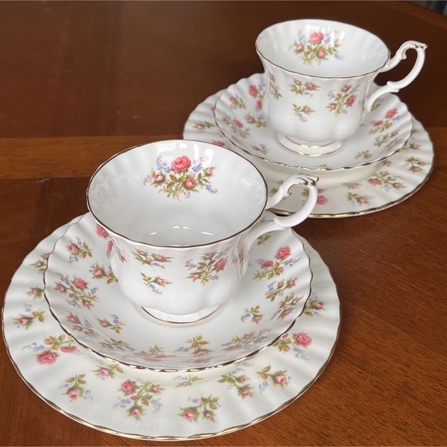 ROYAL ALBERT - 【美品】ロイヤルアルバート☆ウィンサム☆トリオ ペア