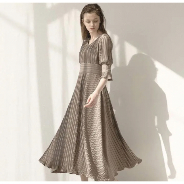 MIELI INVARIANT Verona Minuet Dress