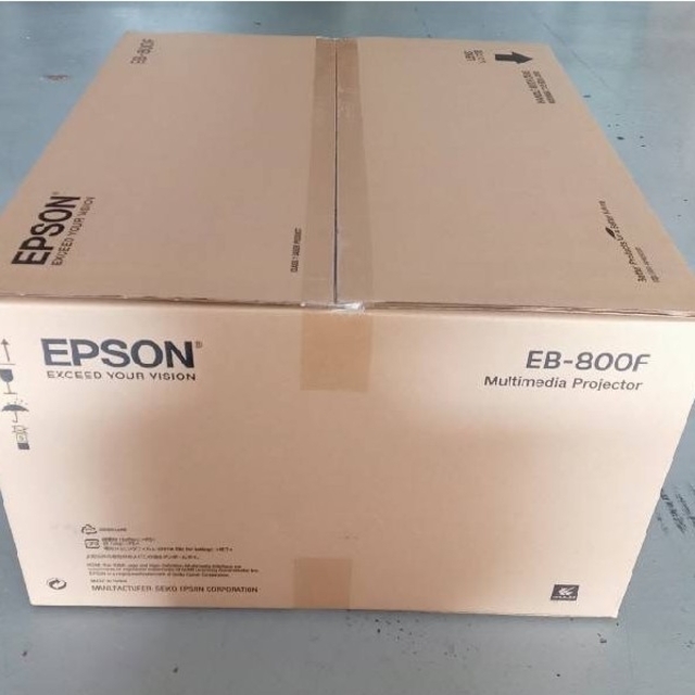 EPSON EB-800F ビジネスプロジェクター(新品・未使用品)