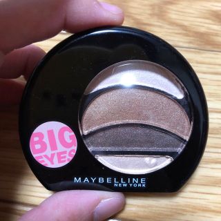 メイベリン(MAYBELLINE)の★新品！！メイベリンのアイシャドウ★(アイシャドウ)