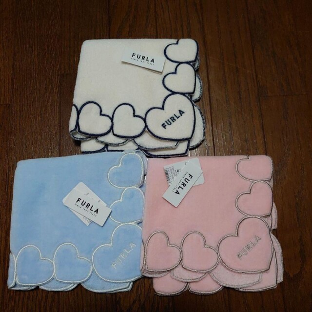 【新品】FURLA ハンカチタオル 3枚セット