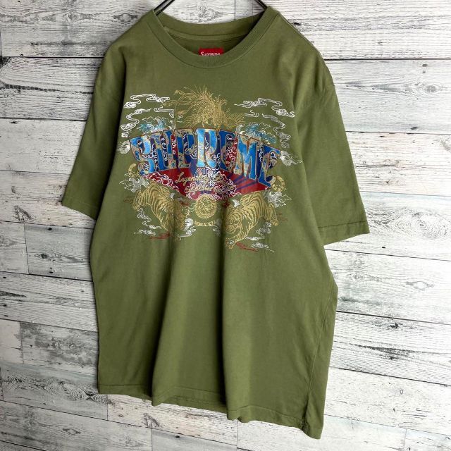 定番デザイン】シュプリーム☆センターロゴ入りTシャツ 即完売注意