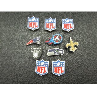 新品 NFL クロックス ジビッツ サンダル アクセサリー マーカー 取付(アメリカンフットボール)