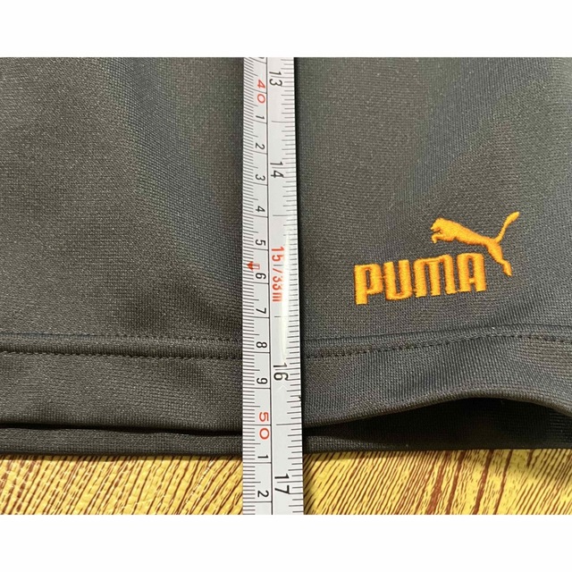 PUMA(プーマ)のプーマPUMAハーフパンツ Ｍサイズ スポーツ/アウトドアのトレーニング/エクササイズ(トレーニング用品)の商品写真