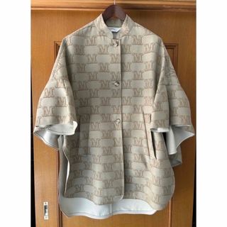 マックスマーラ(Max Mara)のマックスマーラ ケープ(ポンチョ)