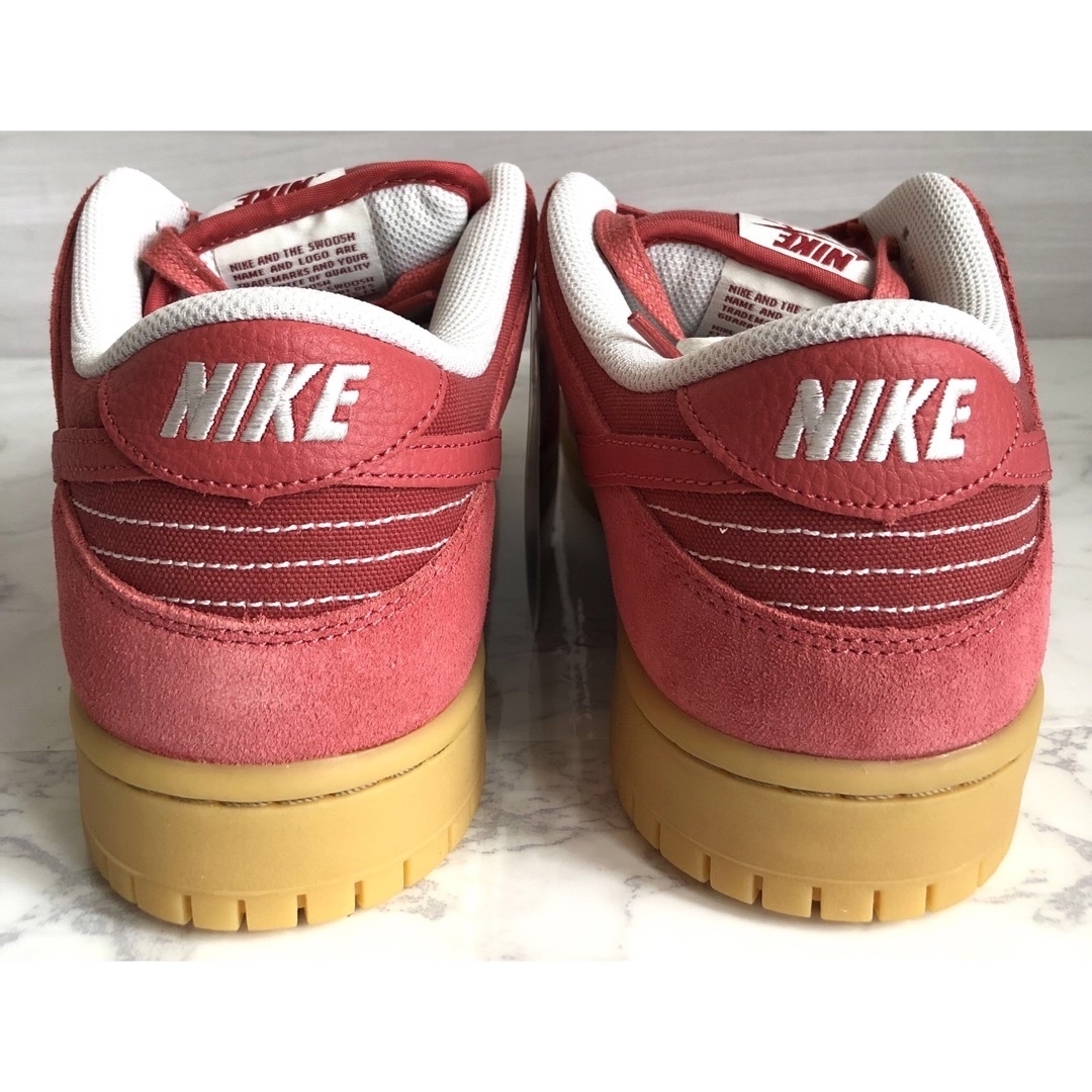 NIKE(ナイキ)の新品　NIKE SB DUNK LOW "Adobe" ナイキ　ダンク 28cm メンズの靴/シューズ(スニーカー)の商品写真