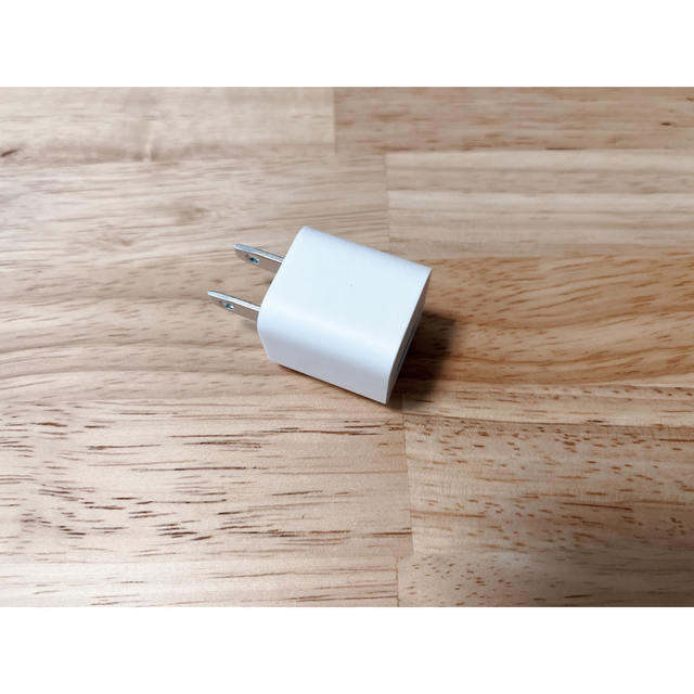 Apple(アップル)のApple純正アダプタ　USB スマホ/家電/カメラのスマホアクセサリー(その他)の商品写真