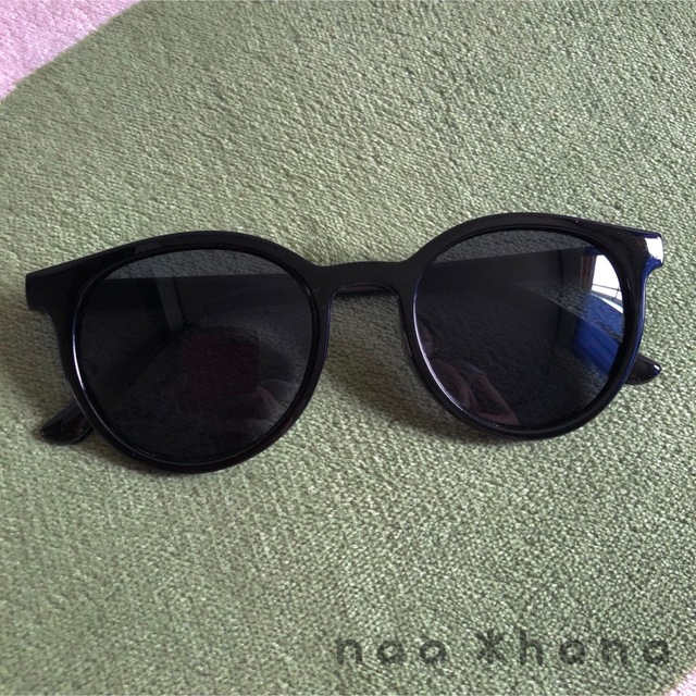 サングラス 紫外線対策 UVカット ブラック サングラス 韓国ファッション レディースのファッション小物(サングラス/メガネ)の商品写真