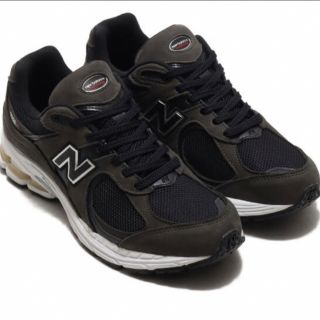 ニューバランス(New Balance)のNEW BALANCE ML 2002R B (スニーカー)