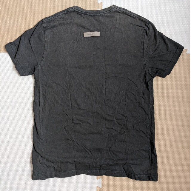 FEAR OF GOD(フィアオブゴッド)のESSENTIALS　Tシャツ メンズのトップス(シャツ)の商品写真