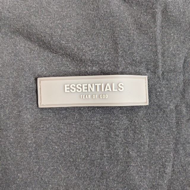 FEAR OF GOD(フィアオブゴッド)のESSENTIALS　Tシャツ メンズのトップス(シャツ)の商品写真