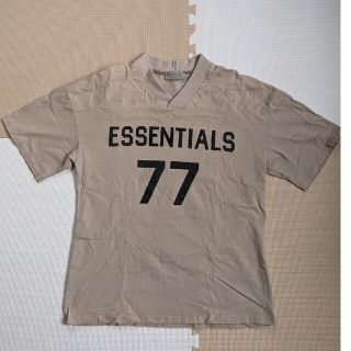 フィアオブゴッド(FEAR OF GOD)のESSENTIALS　Tシャツ(Tシャツ/カットソー(半袖/袖なし))