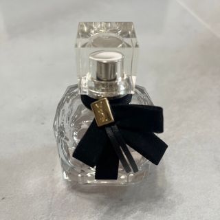 イヴサンローラン(Yves Saint Laurent)のYSL モンパリ　オードパルファム　30ml(香水(女性用))