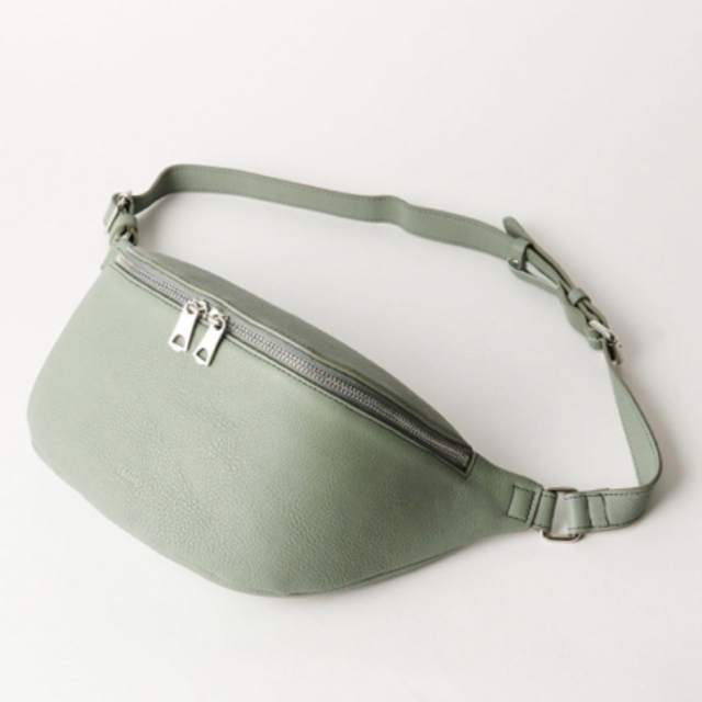 BEAUTY&YOUTH UNITED ARROWS(ビューティアンドユースユナイテッドアローズ)のch!iiibag コラボ色 レディースのバッグ(ボディバッグ/ウエストポーチ)の商品写真