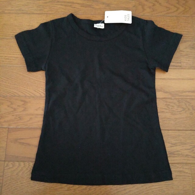 UNIQLO(ユニクロ)の子供　ワンピース　110　新品Tシャツ　パンツ　ショートパンツ　トップ　Tシャツ キッズ/ベビー/マタニティのキッズ服女の子用(90cm~)(ワンピース)の商品写真