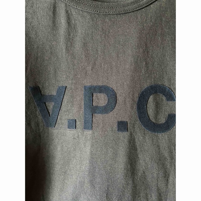 A.P.C(アーペーセー)のA.P.CロゴフロッキープリントTシャツ レディースのトップス(Tシャツ(半袖/袖なし))の商品写真