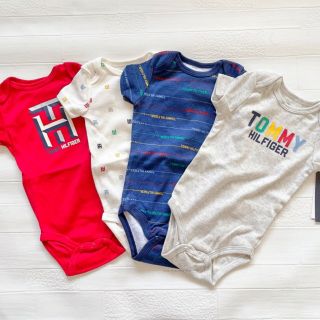 トミーヒルフィガー(TOMMY HILFIGER)の12m80cm  4枚セット　ロンパース　トミーヒルフィガー(ロンパース)