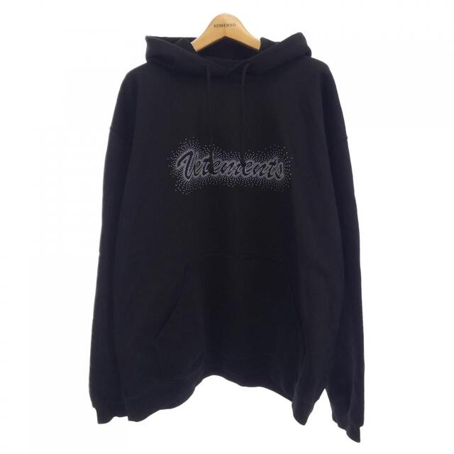 VETEMENTS - ヴェトモン VETEMENTS パーカーの通販 by KOMEHYO ONLINE ...