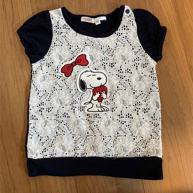 SNOOPY(スヌーピー)のスヌーピー　Tシャツ　レース　カットソー キッズ/ベビー/マタニティのキッズ服女の子用(90cm~)(Tシャツ/カットソー)の商品写真