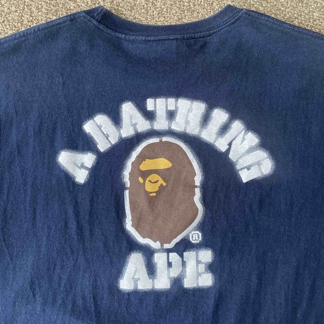 A BATHING APE(アベイシングエイプ)のA BATHING APE Tシャツ パックプリント ネイビー メンズのトップス(Tシャツ/カットソー(半袖/袖なし))の商品写真