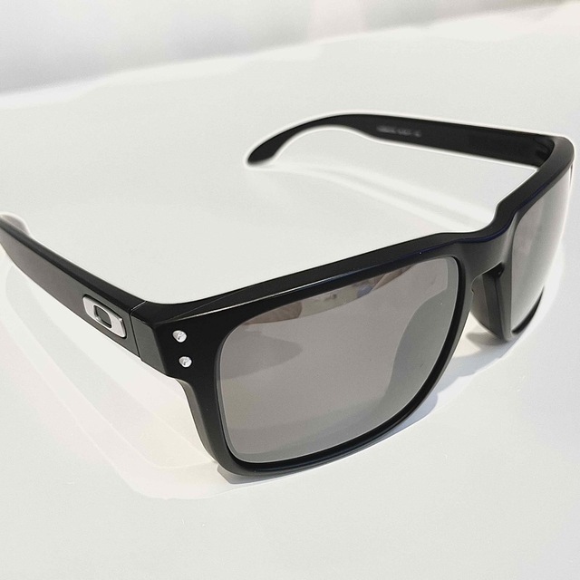 Oakley(オークリー)のOAKLEY オークリー サングラス Holbrook ホルブルック メンズのファッション小物(サングラス/メガネ)の商品写真