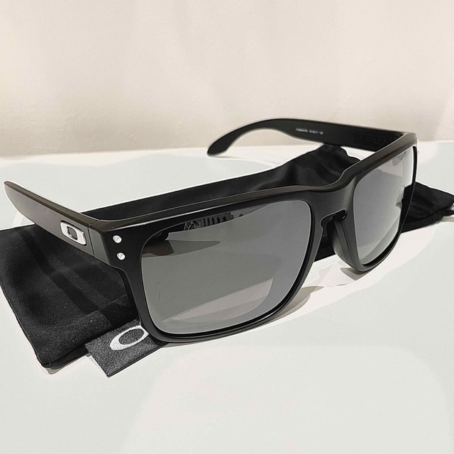 OAKLEY オークリー サングラス Holbrook ホルブルック