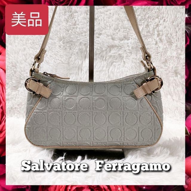 極美品 Ferragamo フェラガモ ハンドバッグ ガンチーニ レザー-