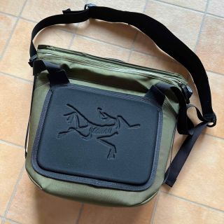 アークテリクス(ARC'TERYX)のARCTERYX  ショルダーバッグ(ショルダーバッグ)