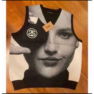 STUSSY PHOTO JACQUARD VEST size : Mの通販 by サハラ|ラクマ