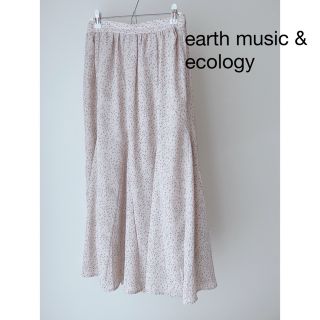 アースミュージックアンドエコロジー(earth music & ecology)の花柄ロングスカート(ロングスカート)