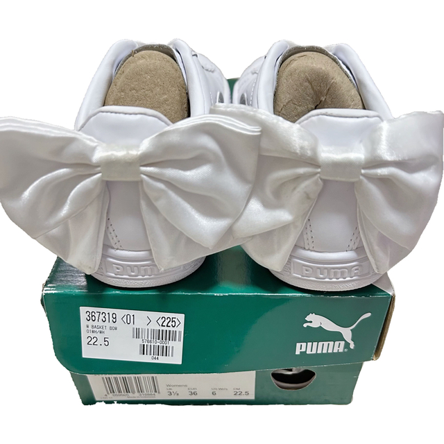 PUMA リボン スニーカー