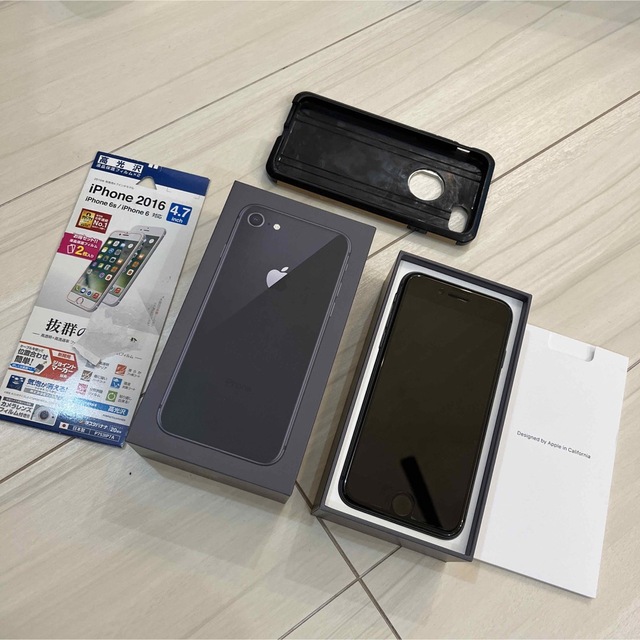 iPhone 8 Space Gray 64 GB SIMフリースマートフォン/携帯電話