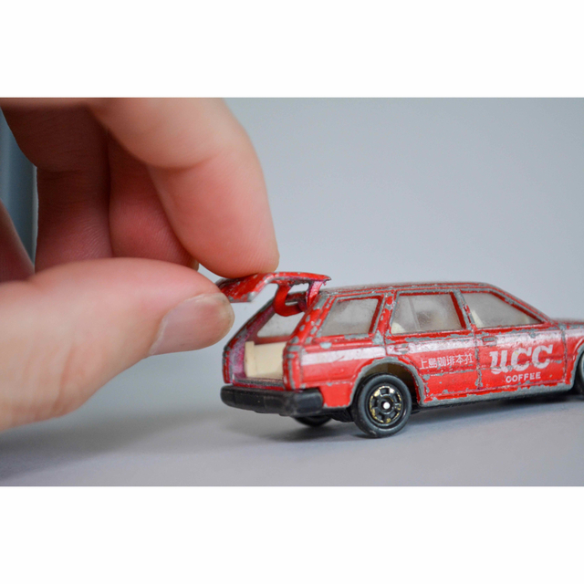 トミカ No.34 日産 ブルーバード ワゴン UCC 1984年 日本製の通販 by ...