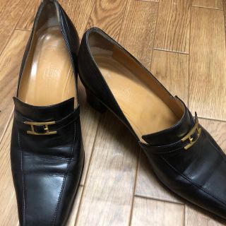 エルメス(Hermes)のエルメス  パンプス　黒(ハイヒール/パンプス)