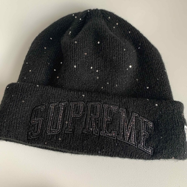 Supreme - Supreme New Era Metallic Arc Beanie の通販 by crrts ...