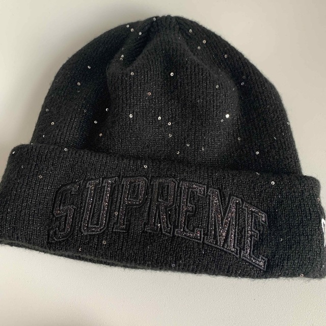 Supreme New Era Metallic Arc Beanie