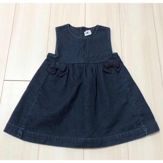 PETIT BATEAU(プチバトー)のPETIT BATEAU  ワンピース　86cm キッズ/ベビー/マタニティのベビー服(~85cm)(ワンピース)の商品写真