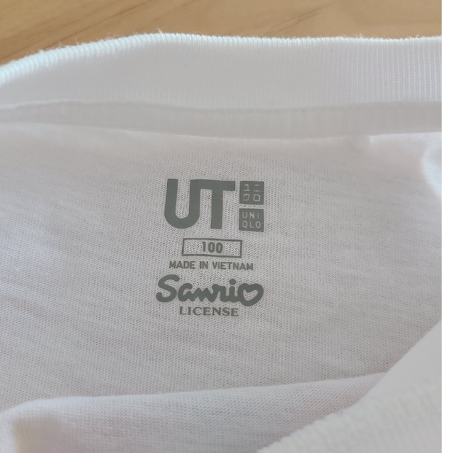 UNIQLO(ユニクロ)のユニクロ　サンリオ　Tシャツ　100㎝　半袖　UT　保育園 キッズ/ベビー/マタニティのキッズ服女の子用(90cm~)(Tシャツ/カットソー)の商品写真