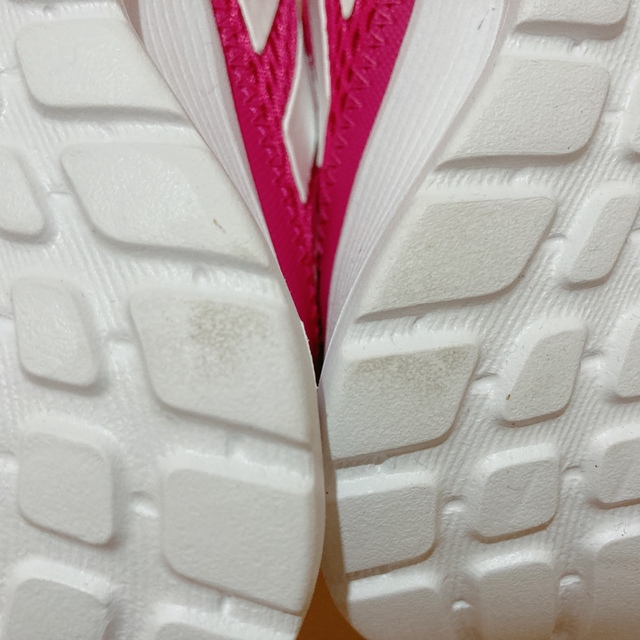 adidas(アディダス)の【adidas】キッズスニーカー サイズ20 キッズ/ベビー/マタニティのキッズ靴/シューズ(15cm~)(スニーカー)の商品写真
