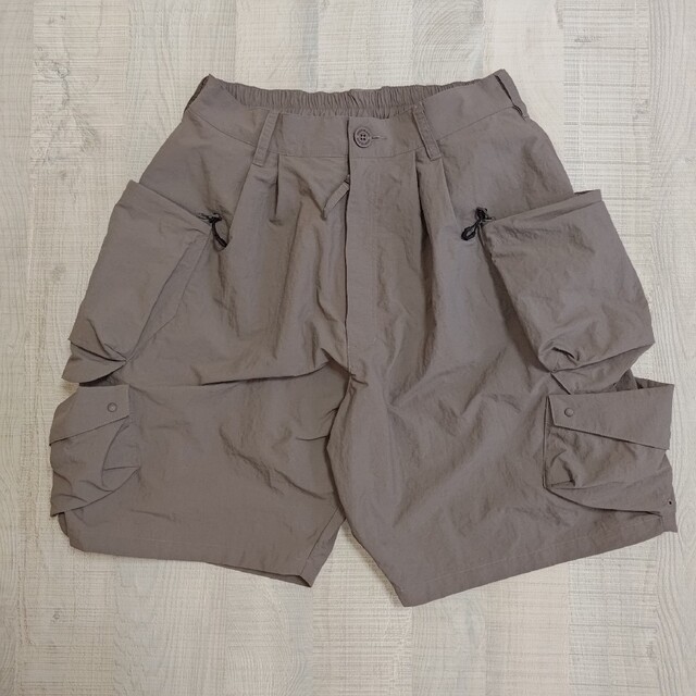 BEAMS(ビームス)のGOOPiMADE “PS-01“ Pentagon Utility Short メンズのパンツ(ショートパンツ)の商品写真