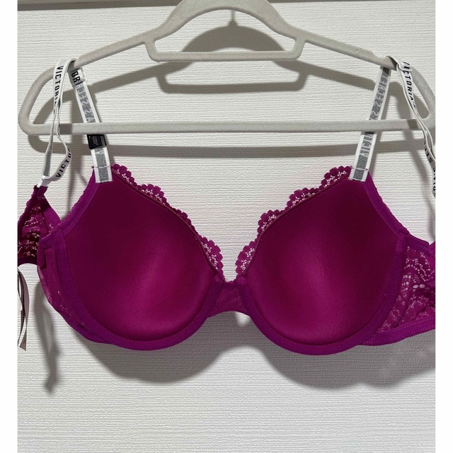 Victoria's Secret レースブラ　32DD （E70）