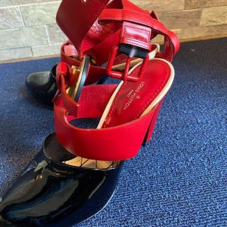 LOUIS VUITTON - レアアイテム 箱付き 美品 ルイヴィトン パンプス