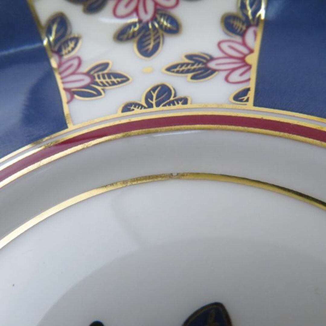 ROYAL ALBERT(ロイヤルアルバート)の美品 ROYAL ALBERT ロイヤルアルバート 1900's Regency Blue リージェンシー ブルー ティーカップ＆ソーサー＆デザートプレート 1セット トリオ ケーキ 中皿 100周年記念 SY6098Q  インテリア/住まい/日用品のキッチン/食器(グラス/カップ)の商品写真