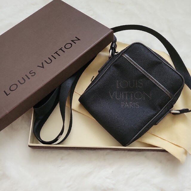 ブランドLOUISVUITTON ☆ショルダーバック☆