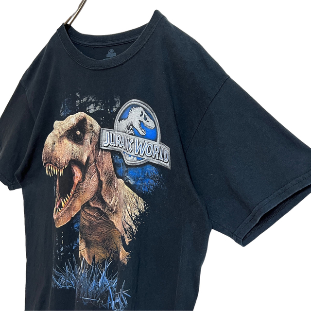 TV&MOVIE(ティービーアンドムービー)の入手困難 古着 ジュラシックワールド ムービーTシャツ ビックロゴ 恐竜 XL メンズのトップス(Tシャツ/カットソー(半袖/袖なし))の商品写真