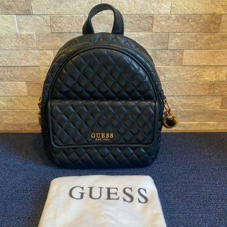 美品　guess  リュック